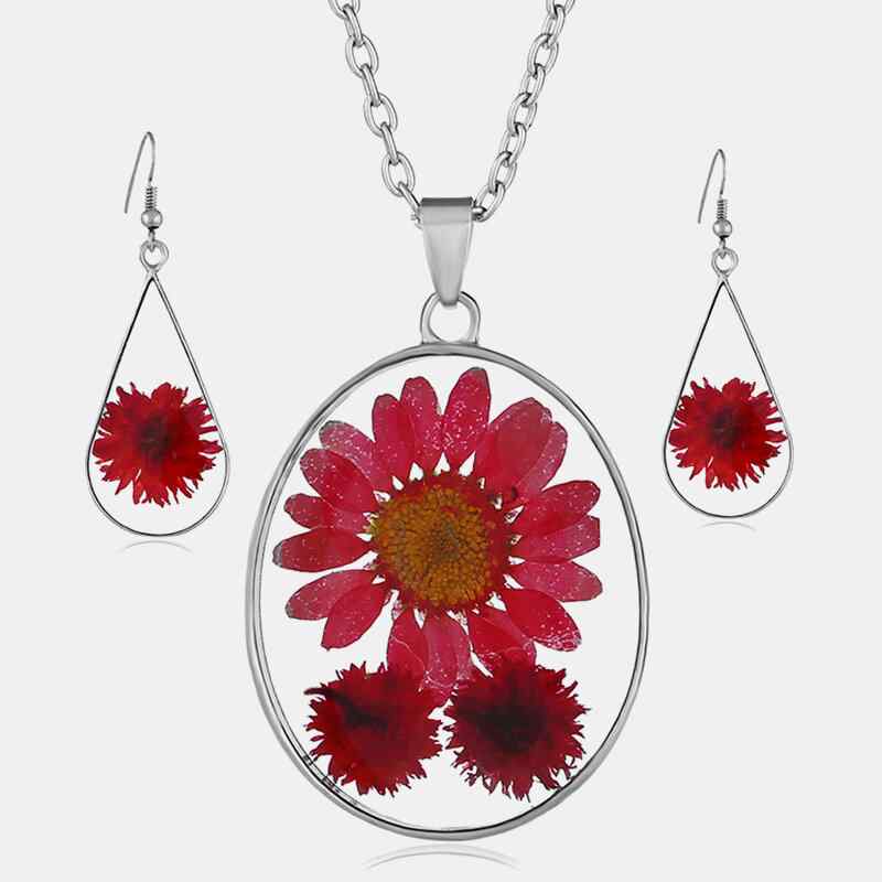 Vintage Natural Dried Flower Necklace Earring Set Resin Daisy Necklace Geometric Water Drop Earrings