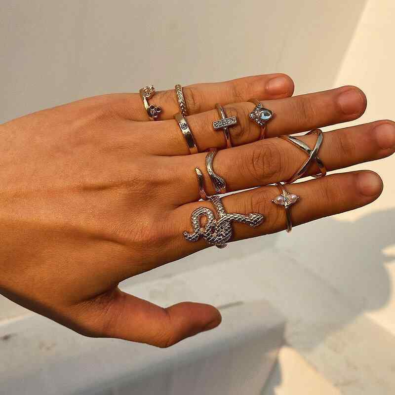 Bohemian Metal Geometric Stereoscopic Snake Rings Water Drop Gemstone Rhinestone Ring Set