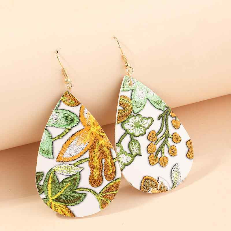 Trendy Daisy Sunflower Flower Butterfly Water Drop Earrings Lychee Printed Leather Earrings